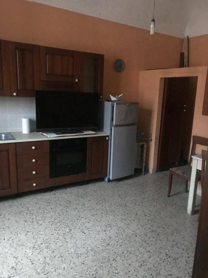 Квартира с 4 комнатами в Пескара, Италия № 29565