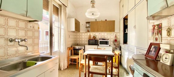 6 rooms Apartment in Pistoia, Italy No. 70440 2