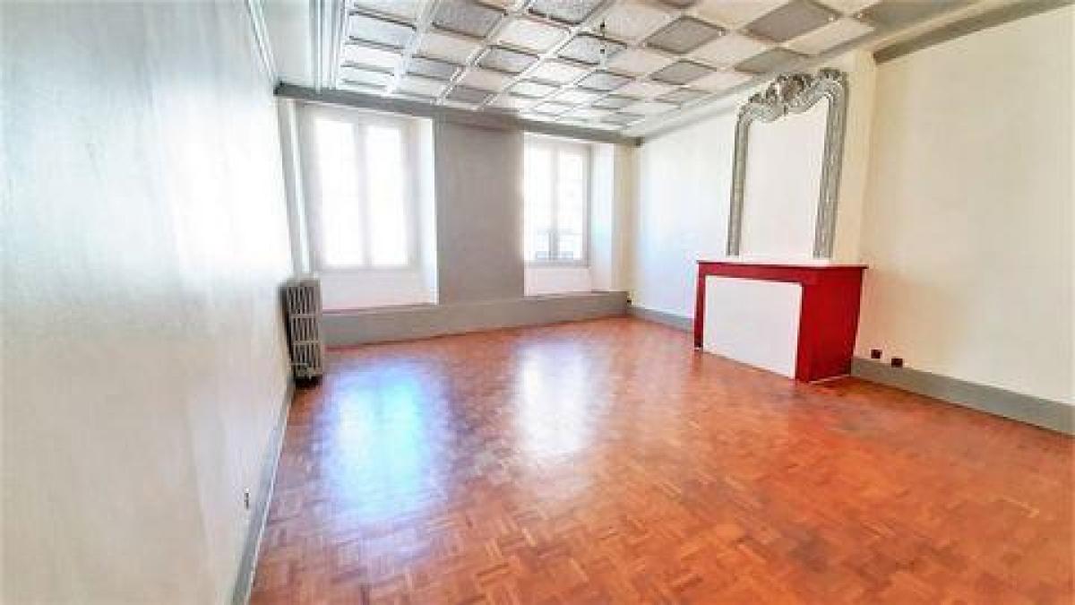 2 bedrooms Condo in Millau, France No. 35696