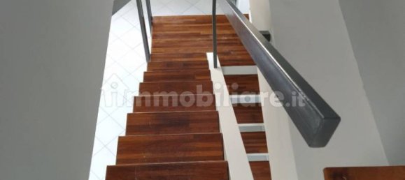 4 rooms Apartment in Rome, Italy No. 336982 6