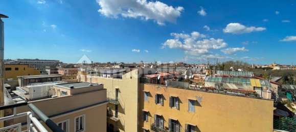 4 rooms Apartment in Rome, Italy No. 336982 9