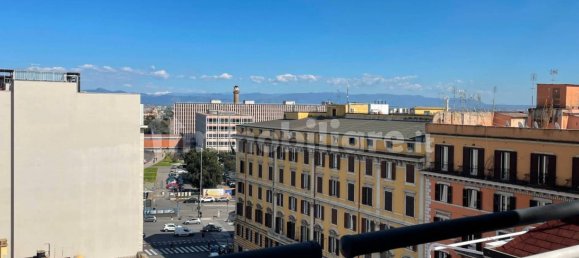 4 rooms Apartment in Rome, Italy No. 336982 11