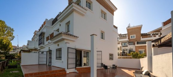 4 bedrooms Townhouse in Alhaurin de la Torre, Spain No. 155779 2
