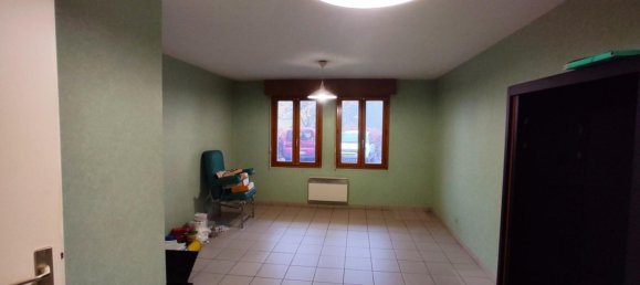 1 chambre Bâtiment à Maing, France No. 87468 29