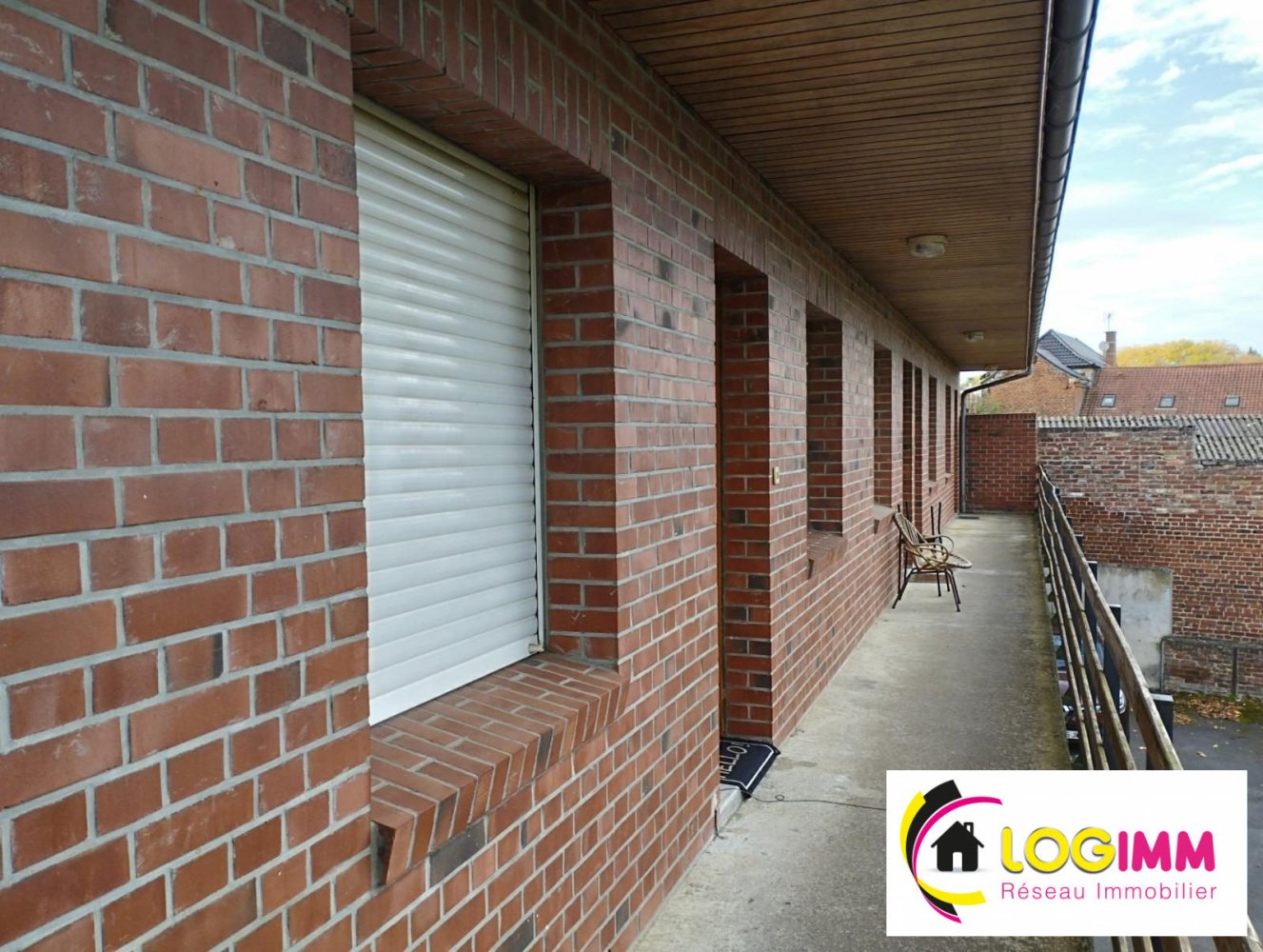 1 chambre Bâtiment à Maing, France No. 87468