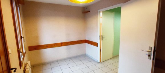 1 chambre Bâtiment à Maing, France No. 87468 16