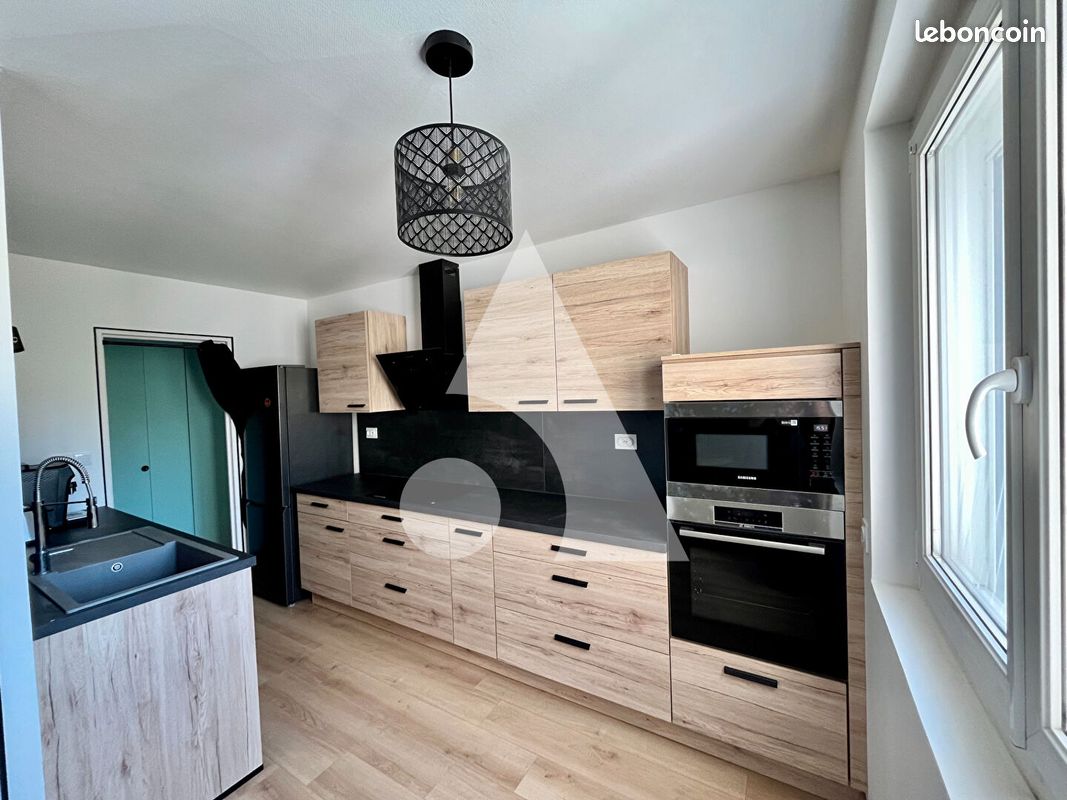 1 bedroom Apartment in Saint-Apollinaire, France No. 325992