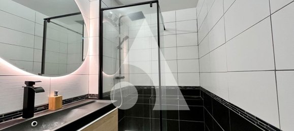 1 bedroom Apartment in Saint-Apollinaire, France No. 325992 4