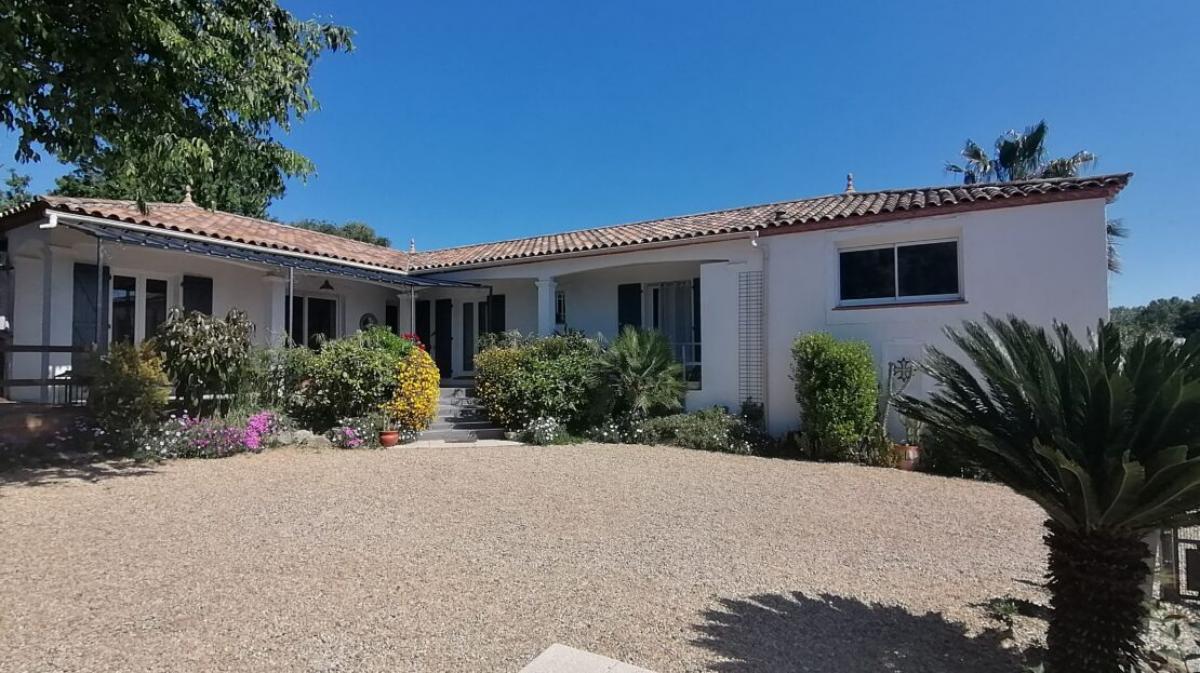 4 bedrooms House in Pezenas, France No. 17011