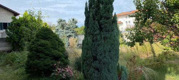 7-Zimmer Haus in Fontaneto d'Agogna, Italy, Nr. 251264 2