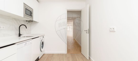 1 bedroom Apartment in Lisbon, Portugal No. 219875 20