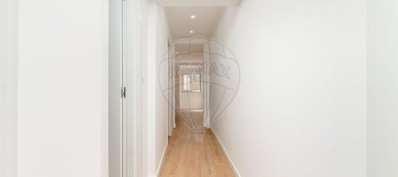 1 bedroom Apartment in Lisbon, Portugal No. 219875 9