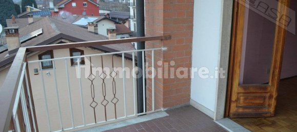 2 Schlafzimmer Wohnung in Pinasca, Italy, Nr. 261081 5