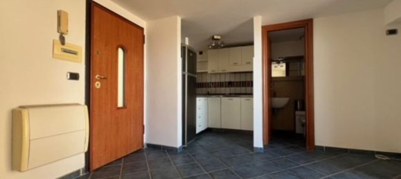 5 rooms Apartment in Anzio, Italy No. 48599 14