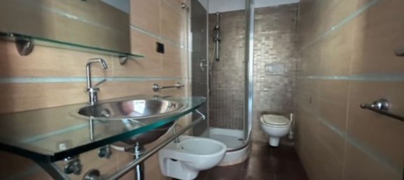 5 rooms Apartment in Anzio, Italy No. 48599 13