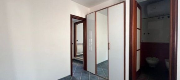 5 rooms Apartment in Anzio, Italy No. 48599 48