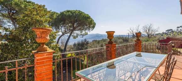 5 bedrooms Villa in Impruneta, Italy No. 237960 12