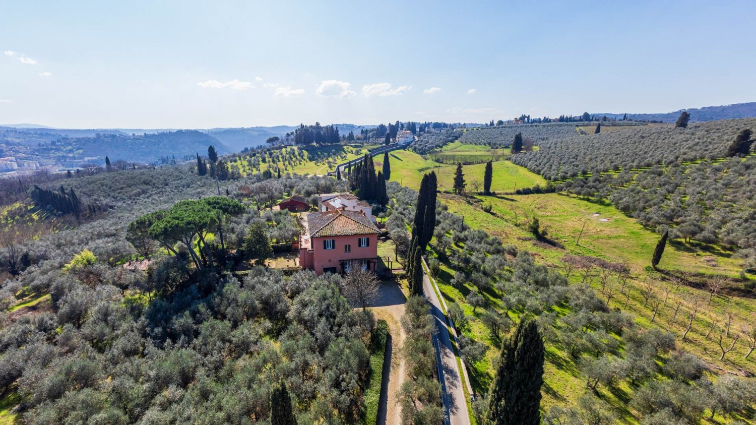 5 bedrooms Villa in Impruneta, Italy No. 237960