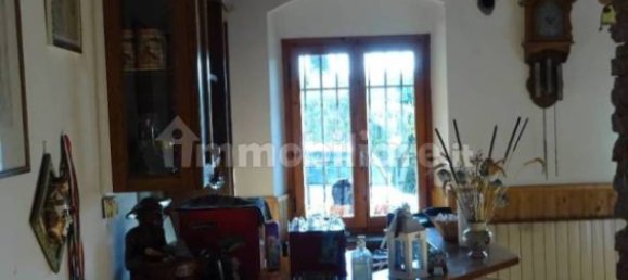 4 bedrooms House in Montespertoli, Italy No. 169170 8