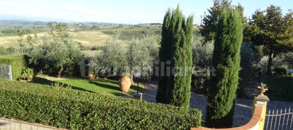 4 bedrooms House in Montespertoli, Italy No. 169170 2