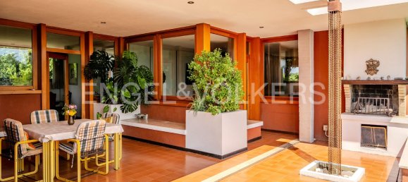 3 bedrooms Villa in Maser, Italy No. 301789 3