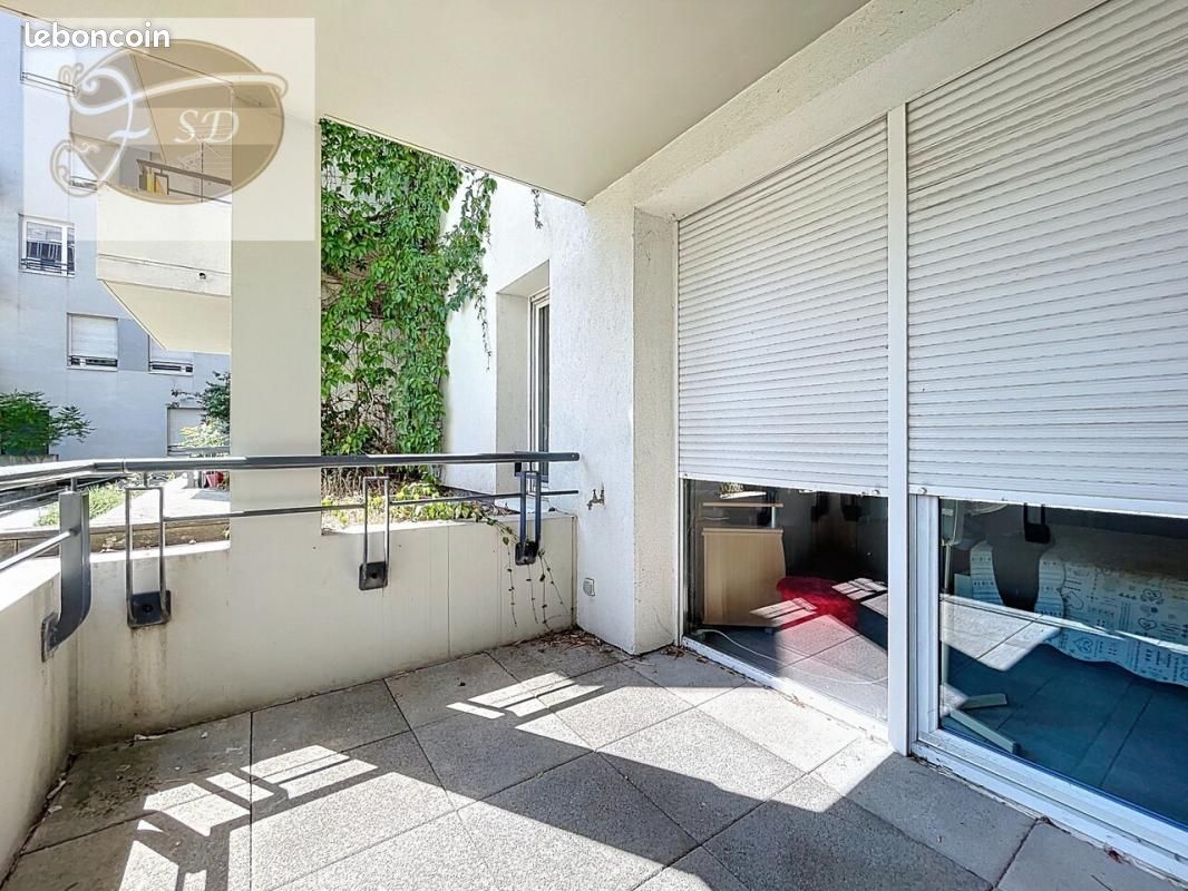 Studio in Grenoble, France No. 341377