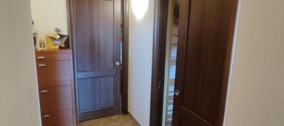 5-salle Appartement à Santo Stefano di Rogliano, Italy No. 37542 16