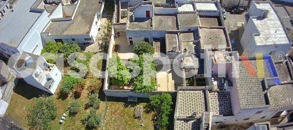 4 bedrooms House in Veglie, Italy No. 330500 30