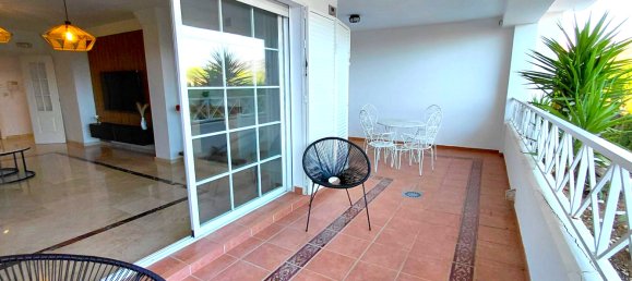 1 bedroom Apartment in Marbella, Spain No. 174830 2