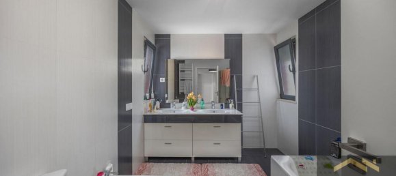 4 غرف نوم فيلا في Loule, Portugal رقم 9257 11