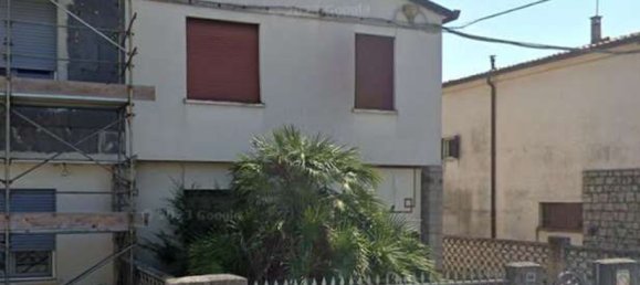 Дом с 6 спальнями в Томболо, Италия № 358142 13