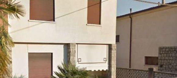 Дом с 6 спальнями в Томболо, Италия № 358142 15