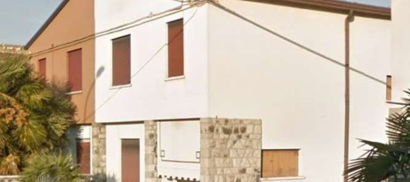 Дом с 6 спальнями в Томболо, Италия № 358142 2