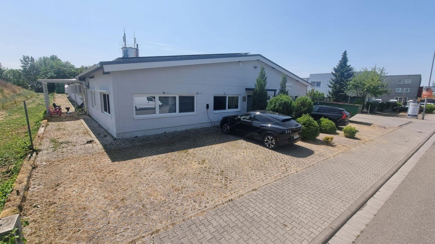 Armazém em Bergstrase, Germany 2800 m² N.º 277933