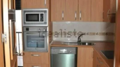 Apartamento de 3 dormitorios en Cáceres, Spain No. 180100