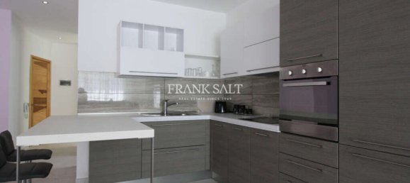 3 Schlafzimmer Penthouse in Mellieha, Malta, Nr. 10736 2