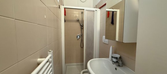 4 Schlafzimmer Wohnung in Piacenza, Italy, Nr. 334855 17