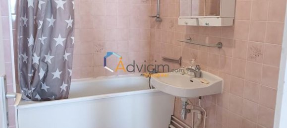 1 bedroom Apartment in Orleans, France No. 246786 8