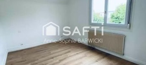 3 bedrooms House in Arras, France No. 309574 4