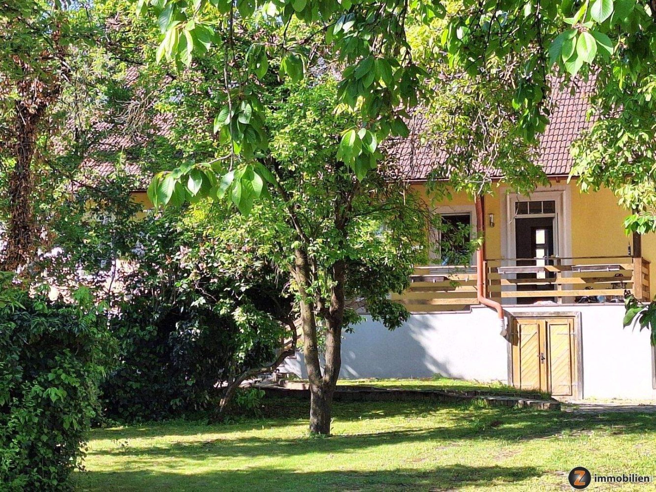 Casa de 6 habitaciónes en Grosspetersdorf, Austria No. 136466