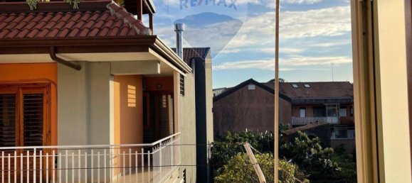 Квартира с 4 комнатами в Ачиреале, Италия № 77158 15