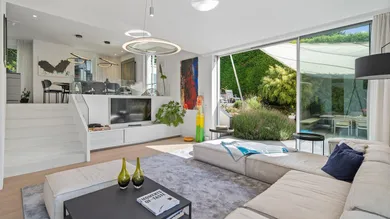 Villa de 10 habitaciónes en Klosterneuburg, Austria No. 236884