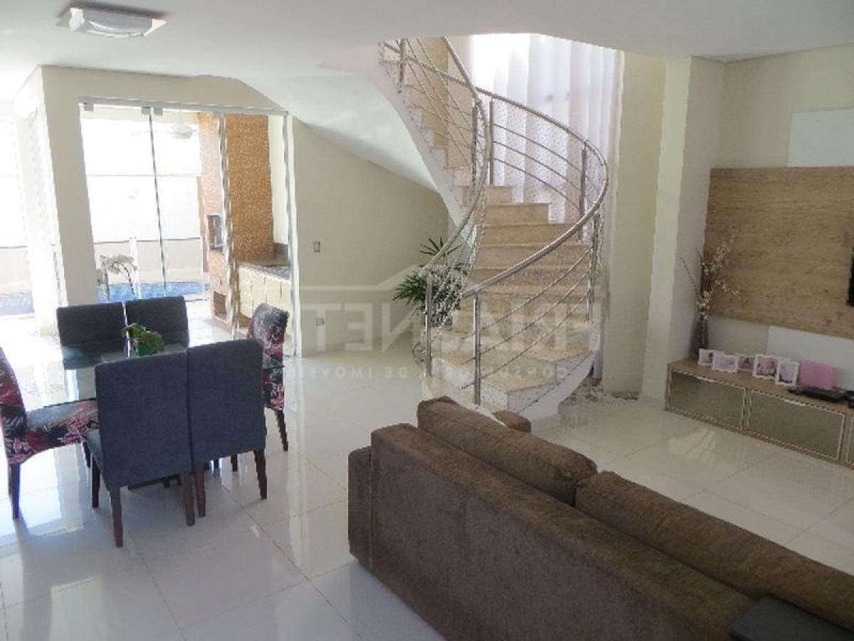 3 Schlafzimmer Haus in Sao Paulo, Brazil, Nr. 566893