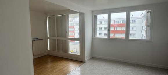 Apartamento de 2 dormitorios en Fleury-les-Aubrais, France No. 159397 6