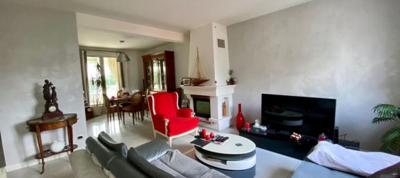 4 bedrooms House in Paray-Vieille-Poste, France No. 187778 12