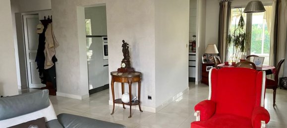 4 bedrooms House in Paray-Vieille-Poste, France No. 187778 16