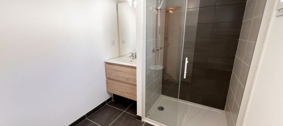 2 bedrooms House in Saint-Herblain, France No. 337433 10