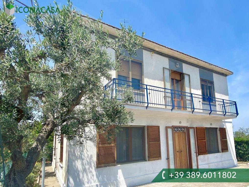 5-salle Villa à Vasto, Italy No. 21068