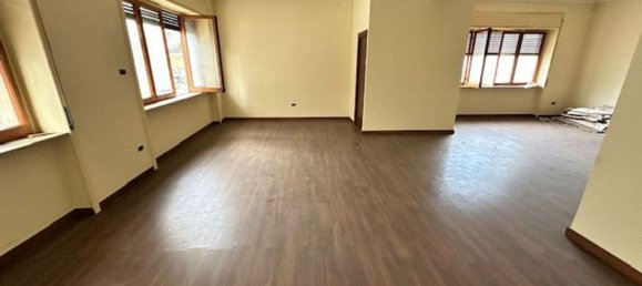 Escritório em Nocera Inferiore, Italy 80 m² N.º 2018 10