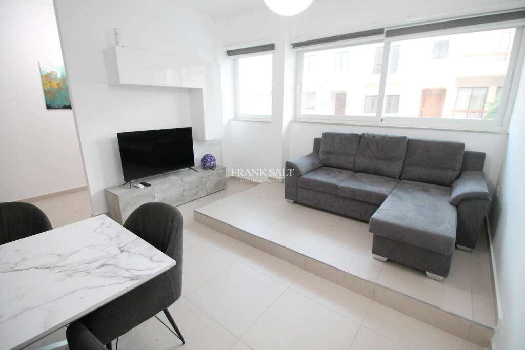 3 غرف نوم طابقين في Swieqi, Malta رقم 6975